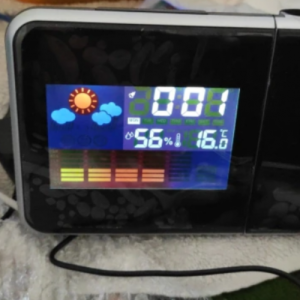 Zegar z projekcją LCD i stacją pogodową photo review