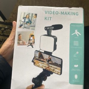 Profesjonalny zestaw 4 w 1 do vlogów i nagrań - VlogPro photo review